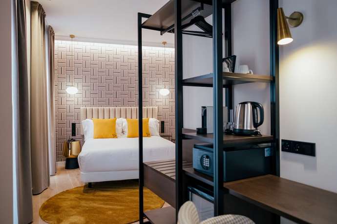 Imagen de la habitación del Hotel Cetina Sevilla. Foto 10