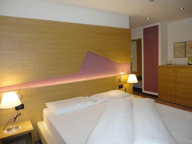 Imagen de la habitación del Hotel Cevedale Living Romance. Foto 17