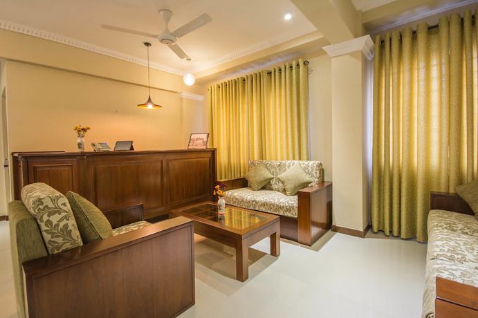 Imagen de los interiores del Hotel Ceyloni City. Foto 14