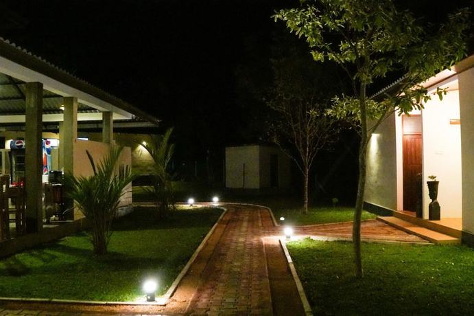 Imagen general del Hotel Ceyloni hotel. Foto 5