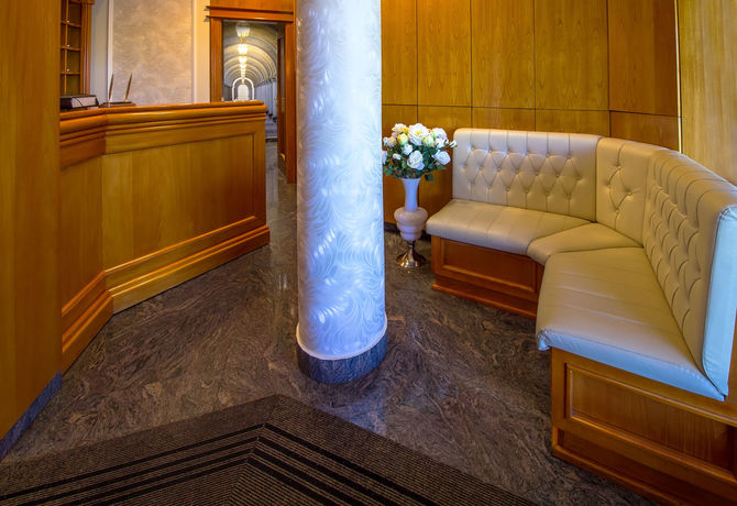 Imagen de la habitación del Hotel Cezar. Foto 6