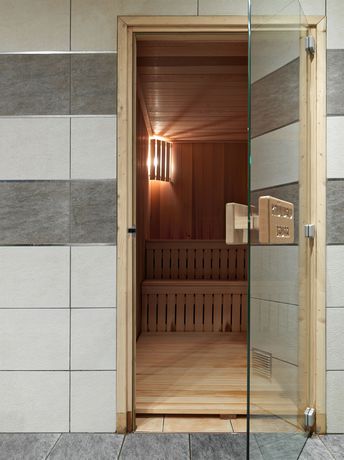 Imagen de la piscina del Hotel Cgh Résidences and Spas La Reine Des Prés. Foto 15