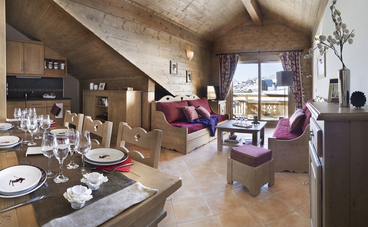 Imagen de los interiores del Hotel Cgh R&eacute;sidences and Spas Le Chalet Des Dolines. Foto 8