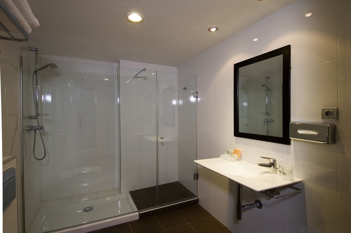 Imagen de la habitación del Hotel Ch Bucharest. Foto 7