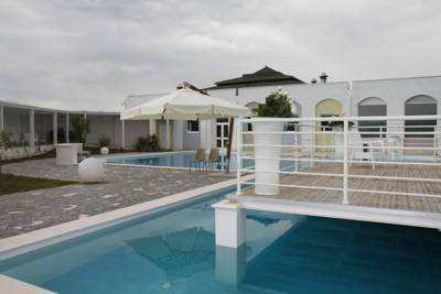 Imagen de la piscina del Hotel Ch Smeraldo Wellness Resort. Foto 5