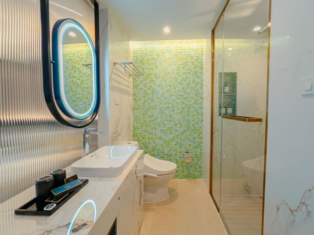 Imagen de la habitación del Hotel Cha Chiangmai Luxury. Foto 21