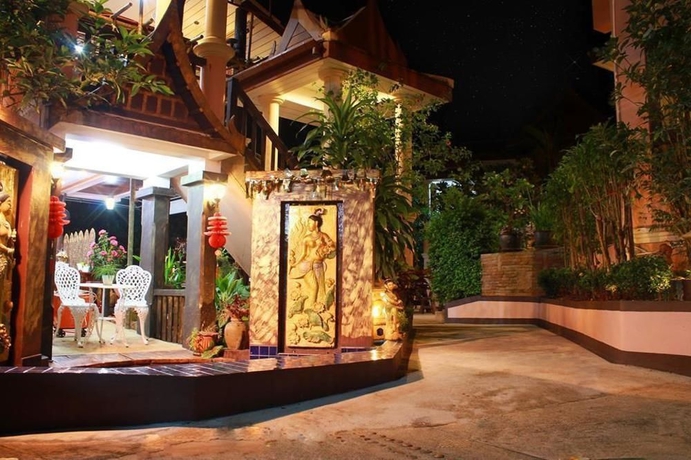 Imagen de los exteriores del Hotel Cha Wan Villa Aonang. Foto 8