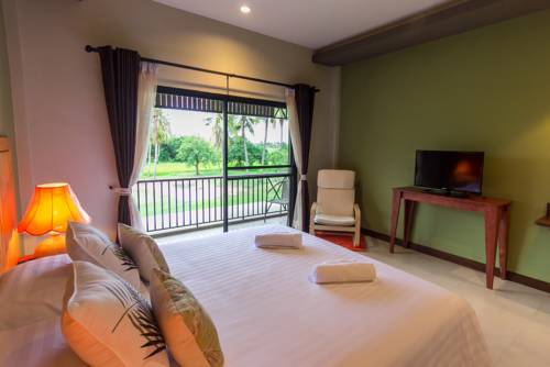 Imagen de la habitación del Hotel Cha-am Country Home. Foto 8