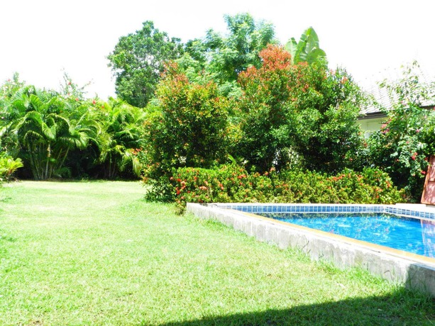 Imagen de la piscina del Hotel Cha-am Pool Villa. Foto 18