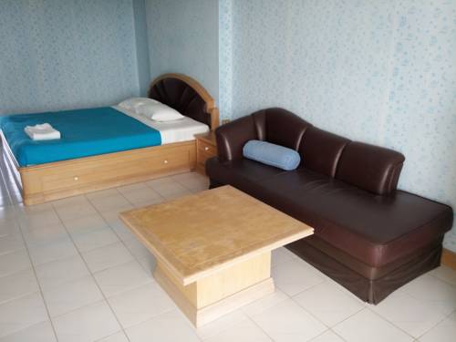 Imagen de la habitación del Hotel Cha-am Royal Beach. Foto 3