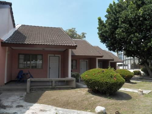 Imagen de la habitación del Hotel Cha-am Royal Beach. Foto 9