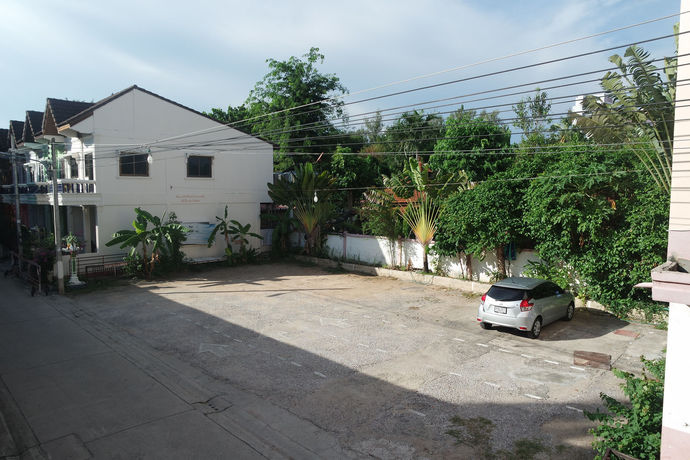 Imagen de los exteriores del Hotel Chaam Villa Sun. Foto 10