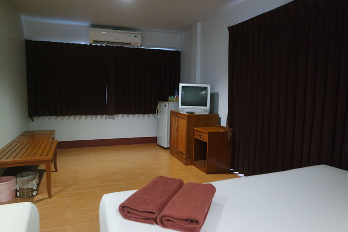 Imagen general del Hotel Chaam Villa Sun. Foto 5