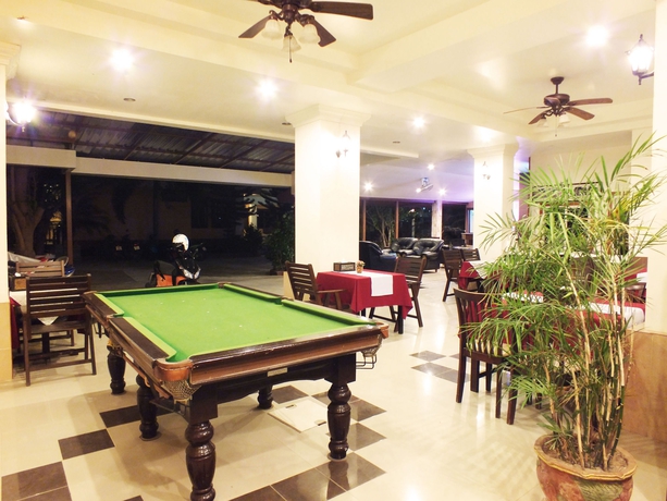 Imagen del bar/restaurante del Hotel Chaba Garden Resort and Service. Foto 1