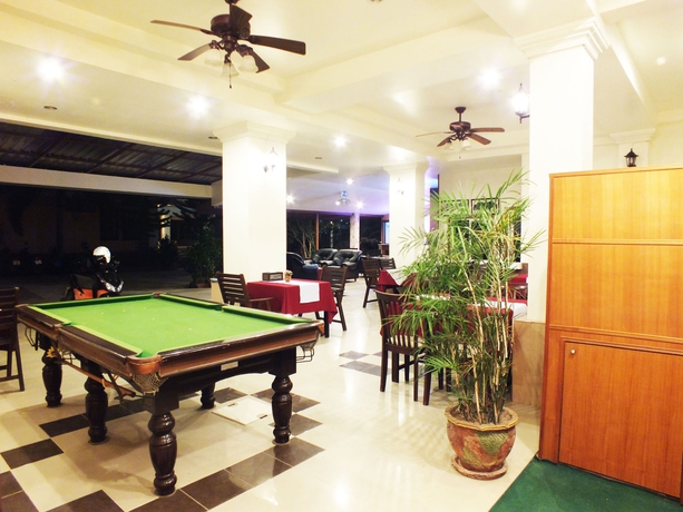 Imagen de los interiores del Hotel Chaba Garden Resort and Service. Foto 10