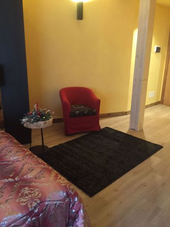 Imagen de la habitación del Hotel Chaberton. Foto 16