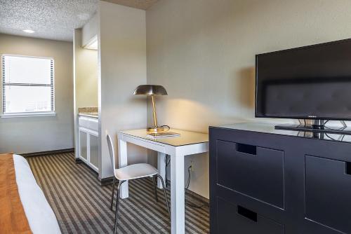 Imagen general del Hotel Chablis Inn. Foto 2