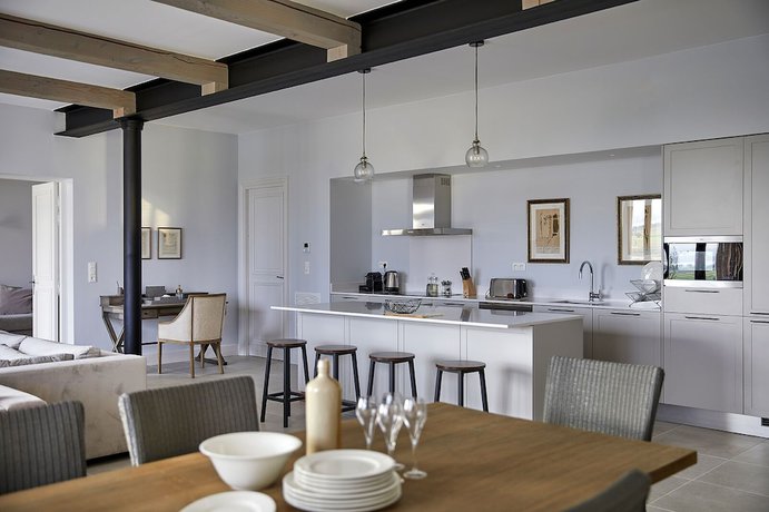 Imagen de la habitación del Hotel Château Capitoul. Foto 13