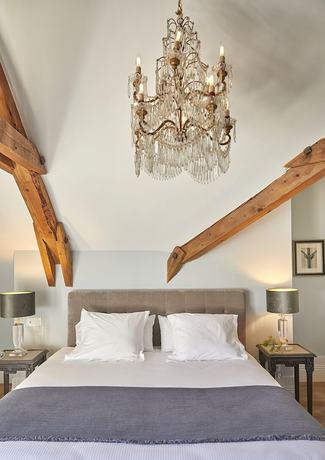 Imagen de la habitación del Hotel Château Capitoul. Foto 14