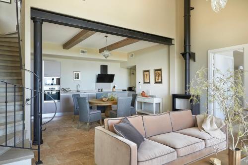 Imagen de la habitación del Hotel Ch&acirc;teau Capitoul, NARBONNE. Foto 12