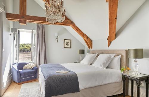 Imagen de la habitación del Hotel Ch&acirc;teau Capitoul, NARBONNE. Foto 18