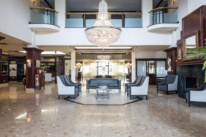 Imagen de los interiores del Hotel Ch&acirc;teau Cartier and Resort, Ascend Collection. Foto 19