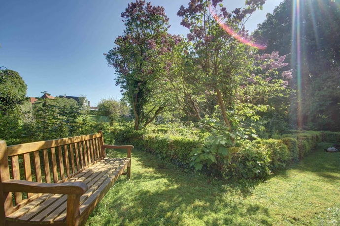 Imagen de los exteriores del Hotel Ch&acirc;teau Cl&eacute;ry. Foto 5