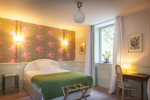 Imagen de la habitación del Hotel Ch&acirc;teau D'apign&eacute; Rennes. Foto 6