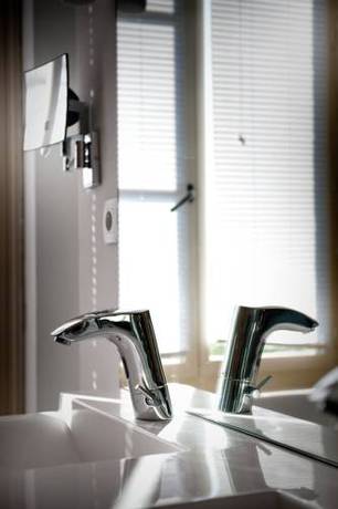 Imagen de la habitación del Hotel Ch&acirc;teau D'apign&eacute; Rennes. Foto 15