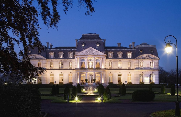 Imagen general del Hotel Château D'artigny. Foto 2