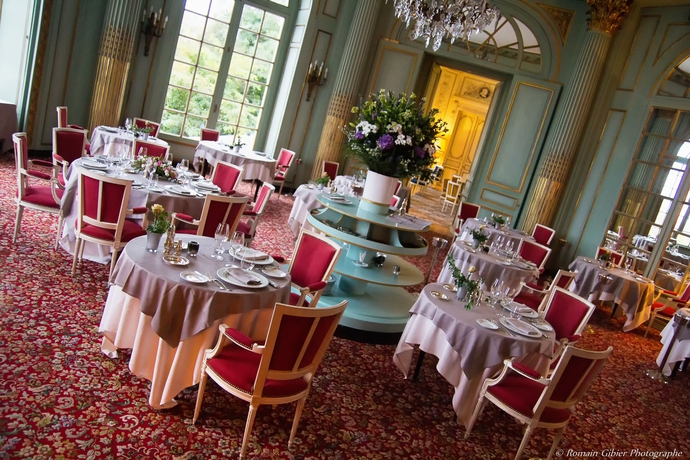 Imagen de los interiores del Hotel Château D'artigny. Foto 9