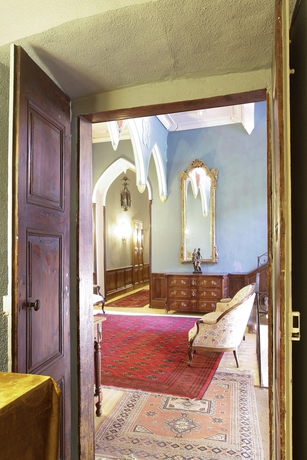 Imagen de los interiores del Hotel Ch&acirc;teau D'ayres. Foto 17