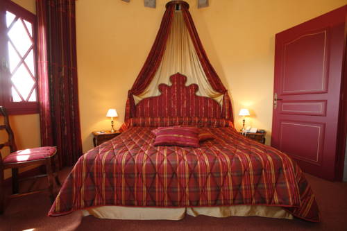 Imagen de la habitación del Hotel Ch&acirc;teau De Castel Novel. Foto 9