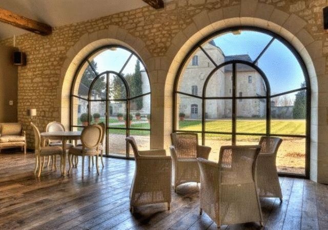 Imagen general del Hotel Ch&acirc;teau De Charg&eacute;. Foto 4