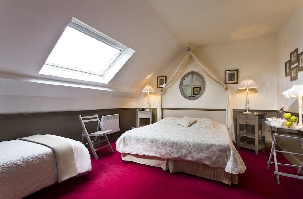 Imagen de la habitación del Hotel Ch&acirc;teau De Courban and Spa Nuxe. Foto 6