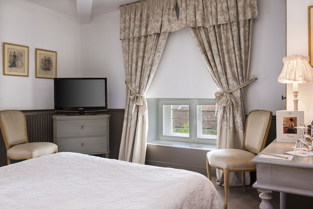 Imagen de la habitación del Hotel Ch&acirc;teau De Courban and Spa Nuxe. Foto 7