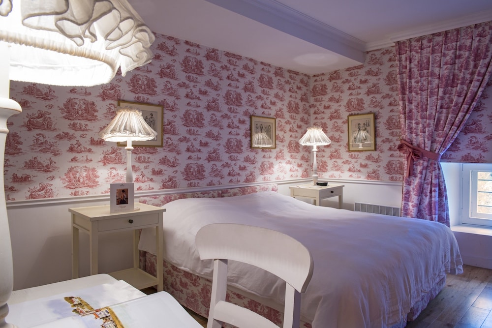 Imagen de la habitación del Hotel Ch&acirc;teau De Courban and Spa Nuxe. Foto 11