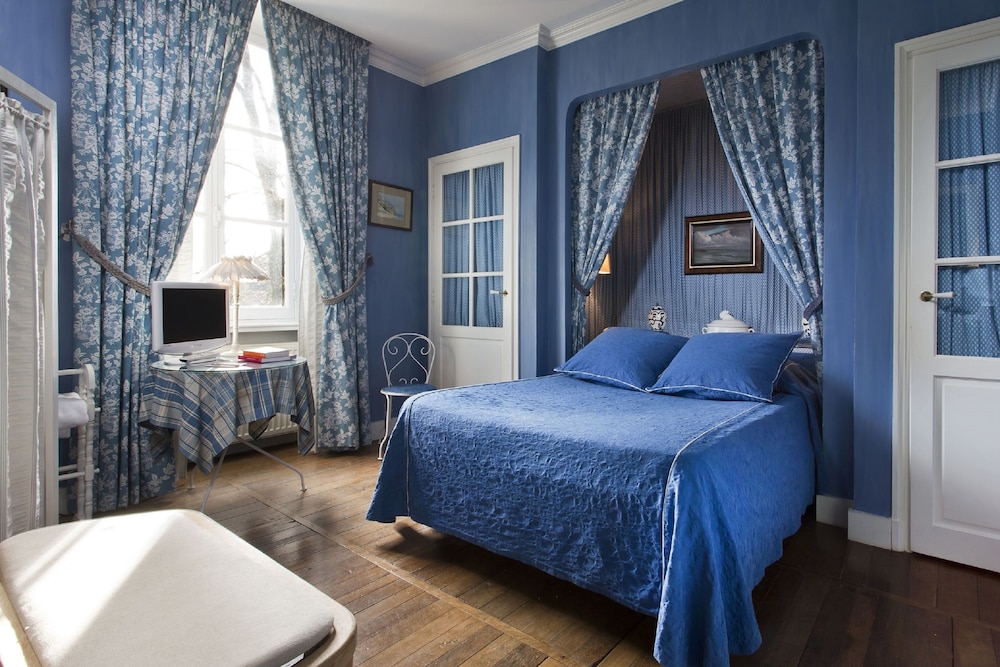 Imagen de la habitación del Hotel Ch&acirc;teau De Courban and Spa Nuxe. Foto 12