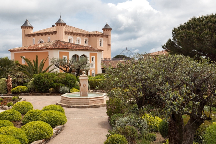 Imagen de los exteriores del Hotel Château De La Messardière. Foto 7
