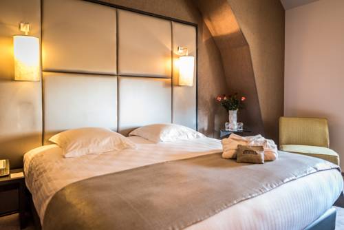 Imagen de la habitación del Hotel Ch&acirc;teau De Lacan. Foto 13