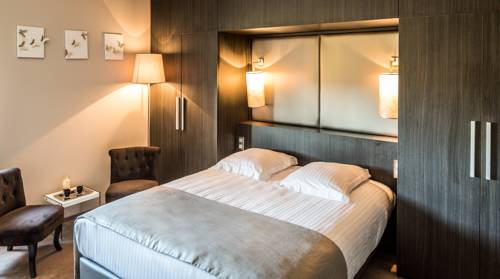 Imagen de la habitación del Hotel Ch&acirc;teau De Lacan. Foto 15