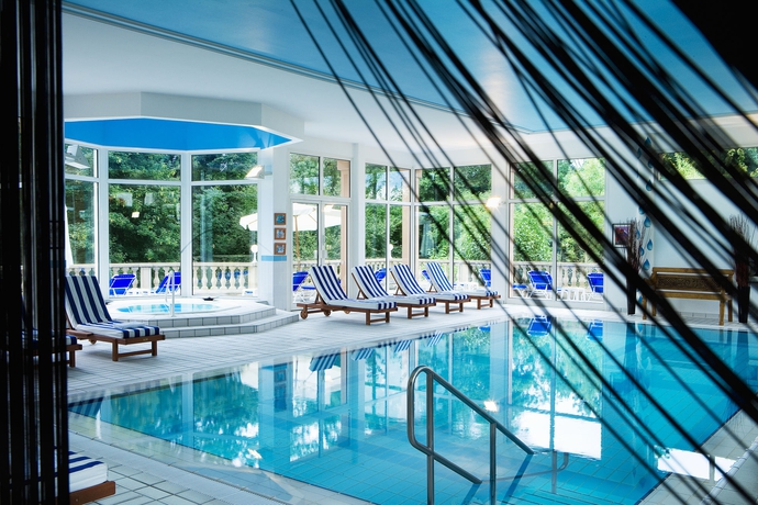 Imagen de la piscina del Hotel Château De L'ile and Spa. Foto 16