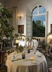 Imagen del bar/restaurante del Hotel Château De Mazan, Best Western Premier Collection. Foto 2