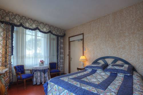 Imagen de la habitación del Hotel Ch&acirc;teau De Me&iuml;-l&eacute;s&eacute;. Foto 9