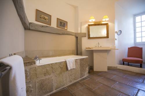 Imagen de la habitación del Hotel Ch&acirc;teau De Mercu&egrave;s. Foto 4