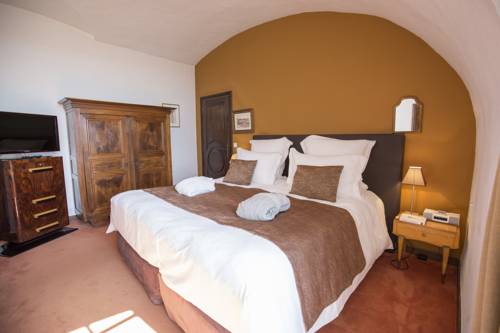 Imagen de la habitación del Hotel Ch&acirc;teau De Mercu&egrave;s. Foto 11