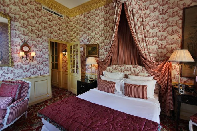 Imagen de la habitación del Hotel Ch&acirc;teau De Mirambeau. Foto 10