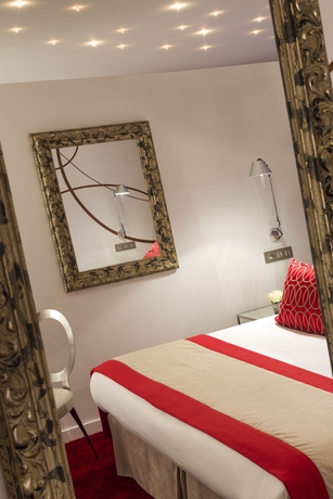 Imagen de la habitación del Hotel Château De Montvillargenne. Foto 10