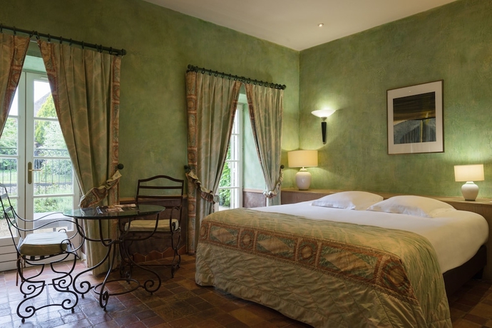 Imagen de la habitación del Hotel Château De Pizay. Foto 2