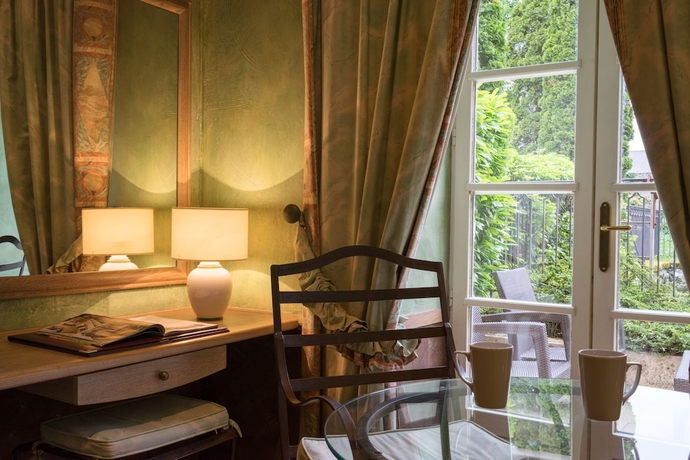 Imagen de la habitación del Hotel Château De Pizay. Foto 3